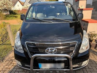 Gebraucht Hyundai H-1 170 PS (125 kW) 2014 Schwarz Van / Kleinbus