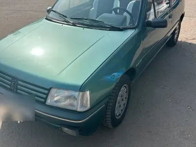 Gebraucht Peugeot 205 Roland Garros 62 PS (45 kW) 1992 Grün Cabrio