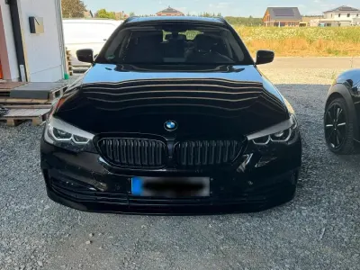 Gebraucht BMW 520 Sport Line 190 PS (139 kW) 2019 Schwarz Kombi