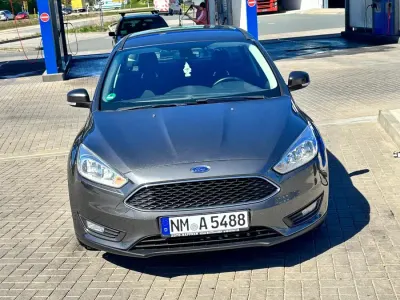 Gebraucht Ford Focus 136 PS (100 kW) 2015 Silber Kombi