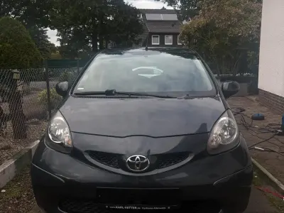 Gebraucht Toyota Aygo 70 PS (51 kW) 2007 Andere farben Kleinwagen