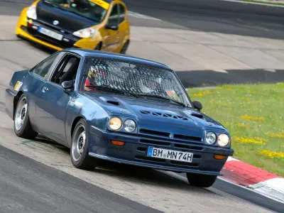 Gebraucht Opel Manta 105 PS (77 kW) 1976 Blau Coupé