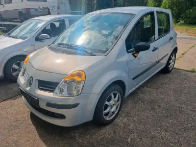 Gebraucht Renault Modus 88 PS (64 kW) 2005 Silber Van / Kleinbus