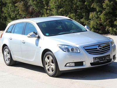 Usata Opel Insignia Edition 160 CV (117 kW) 2009 Argento Station wagon