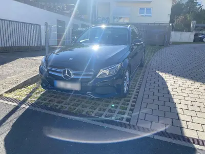 Gebraucht Mercedes C220 Avantgarde 170 PS (125 kW) 2014 Schwarz Limousine