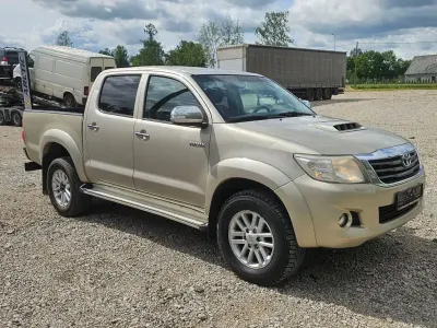 Gebraucht Toyota HiLux 171 PS (125 kW) 2013 Pickup