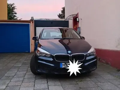 Gebraucht BMW 216 Active Tourer 116 PS (85 kW) 2017 Blau Van / Kleinbus