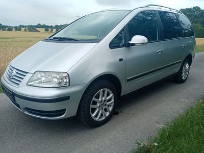 gebraucht VW Sharan 1.8T tiptronic Automatik.