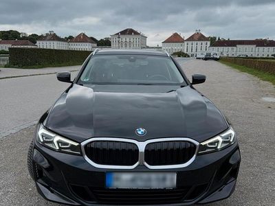 Second-hand BMW 318 150 CP (110 kW) 2023 Negru Break
