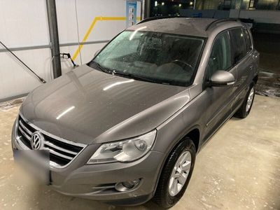 gebraucht VW Tiguan 1.4 TSI 4MOTION Track & Field Track &...