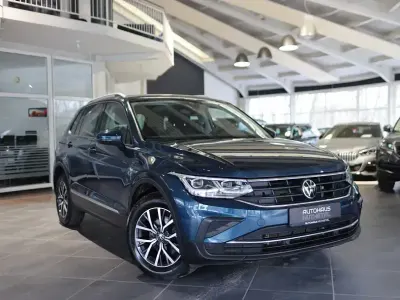 Gebraucht VW Tiguan Life 150 PS (110 kW) 2022 Nightshade blue SUV