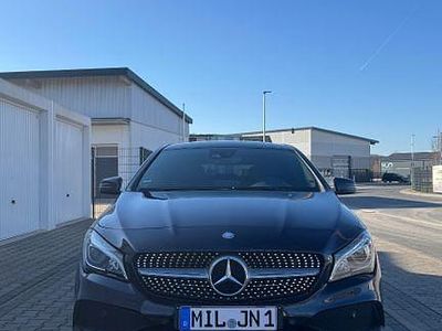 Gebraucht Mercedes CLA250 Shooting Brake AMG 211 PS (155 kW) 2016 Blau Kombi