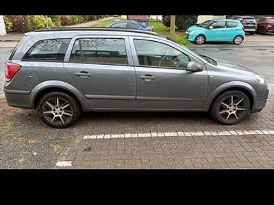 Usata Opel Astra 101 CV (74 kW) 2007 Grigio Station wagon