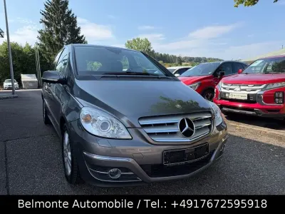 Gebraucht Mercedes B200 136 PS (100 kW) 2009 Grau Van / Kleinbus