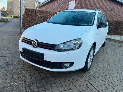 Weiß Gebraucht 2013 VW Golf VII Match Kombi | 4.700 € (Superpreis)
