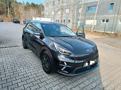Gebraucht 2020 Kia e-Niro Spirit SUV | 21.000 € (Fairer Preis)