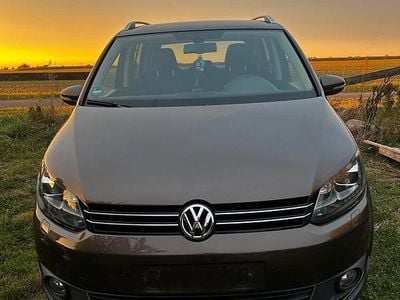 VW Touran Cross