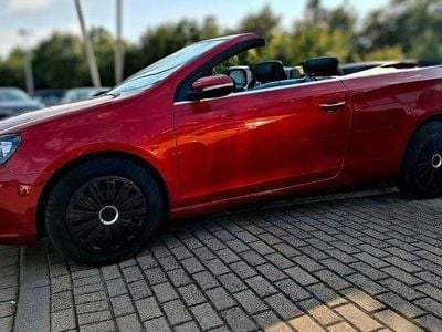 Begagnad VW Golf Cabriolet 105 HK (77 kW) 2012 Röd Cab