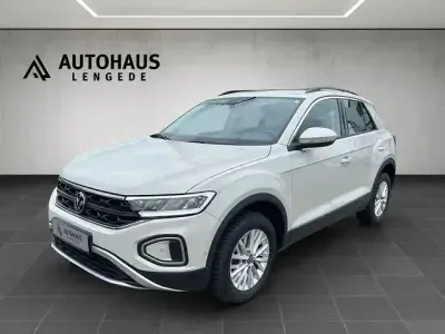 Gebraucht VW T-Roc Life 150 PS (110 kW) 2023 Grau SUV