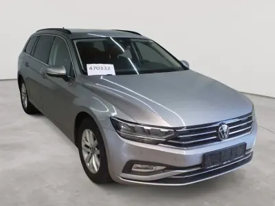 Gebraucht VW Passat Business 122 PS (89 kW) 2021 Pyritsilber metallic Kombi