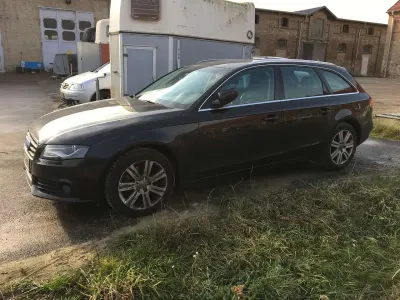 Gebraucht Audi A4 Ambiente 160 PS (117 kW) 2009 Schwarz Kombi