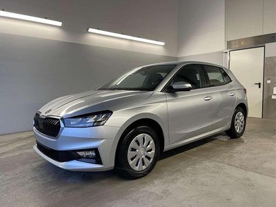Neu Skoda Fabia Selection 95 PS (69 kW) 2026 [8e8e] brillantsilber ... Kleinwagen