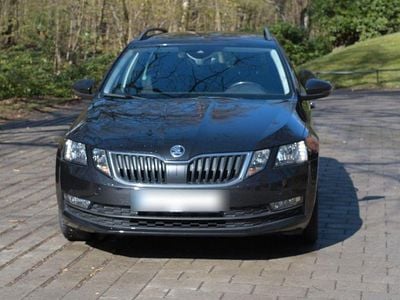 Gebraucht Skoda Octavia Ambition 116 PS (85 kW) 2018 Schwarz Kombi