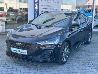 Gebraucht Ford Focus ST-Line 125 PS (91 kW) 2023 Schwarz Limousine