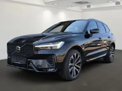 Używany Volvo XC60 Plus 197 KM (144 kW) 2023 Czarny SUV
