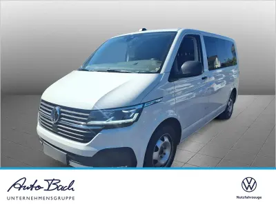 Gebraucht VW Multivan Trendline 150 PS (110 kW) 2020 Weiß Van / Kleinbus