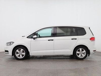 Gebraucht VW Touran Trendline 110 PS (80 kW) 2016 Weiß Van / Kleinbus