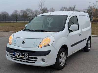 Weiß Gebraucht 2012 Renault Kangoo Van / Kleinbus | 3.500 € (Fairer Preis)