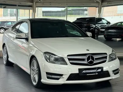 Gebraucht Mercedes C350 AMG line 306 PS (225 kW) 2012 Weiß Coupé