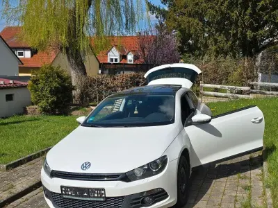 Gebraucht VW Scirocco 170 PS (125 kW) 2010 Weiß Coupé
