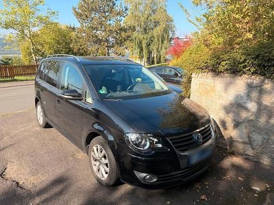 Second-hand VW Touran 140 CP (102 kW) 2010 Negru Monovolum