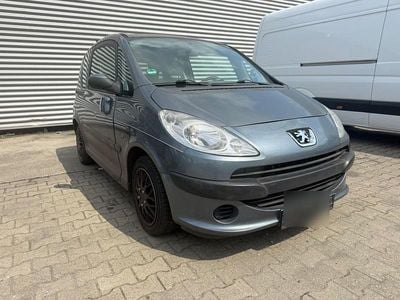 Peugeot 1007