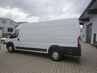 Gebraucht Opel Movano 165 PS (121 kW) 2024 Candyweiß Van