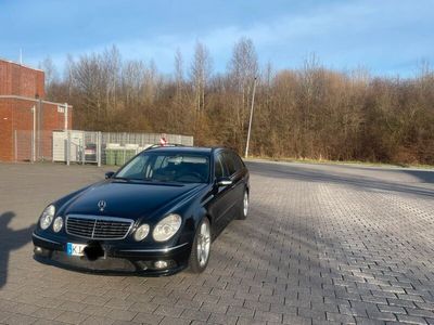 gebraucht Mercedes E55 AMG AMG tüv 04/25 Lpg prins