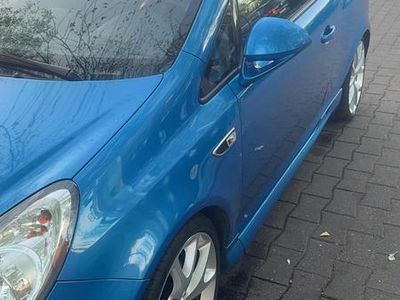 Używany Opel Corsa OPC 192 KM (141 kW) 2010 Niebieski Hatchback