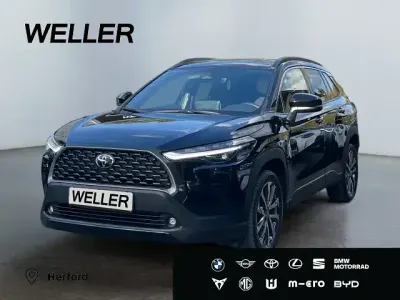 Second-hand Toyota Corolla Cross Team 140 CP (102 kW) 2024 Negru SUV