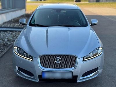 Gebraucht Jaguar XF Sportbrake 200 PS (147 kW) 2013 Silber Kombi