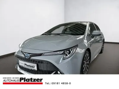 Gebraucht Toyota Corolla Hybrid Team 122 PS (89 kW) 2021 Grau Limousine