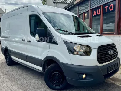 Gebraucht Ford Transit Trend 105 PS (77 kW) 2018 Weiß Van