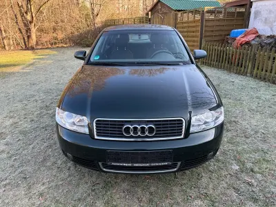 Gebraucht Audi A4 131 PS (96 kW) 2003 Grün Limousine