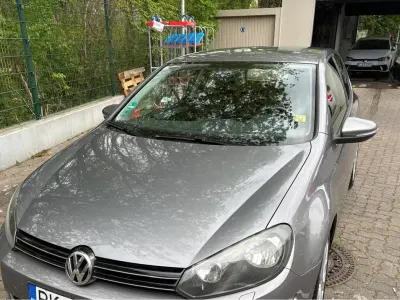 Gebraucht VW Golf VI 2009 Grau Kleinwagen