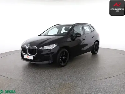 Gebraucht BMW 216 Active Tourer Shadowline 122 PS (89 kW) 2025 Schwarz Van / Kleinbus