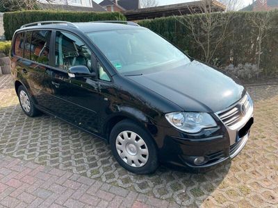 gebraucht VW Touran "Highline", 1.4TSI, DSG