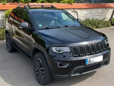 Gebraucht Jeep Grand Cherokee Trailhawk 250 PS (183 kW) 2020 Schwarz SUV