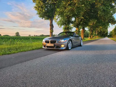 Gebraucht BMW Z4 M Sport 170 PS (125 kW) 2004 Grau Cabrio