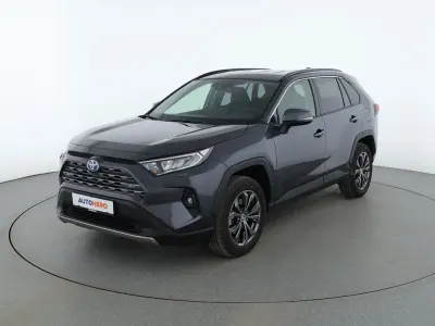 Gebraucht Toyota RAV4 Hybrid Team 218 PS (160 kW) 2024 Grau SUV